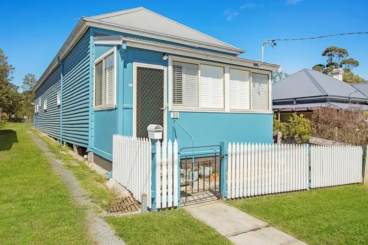 20 Mackay Street, Dungog NSW 2420