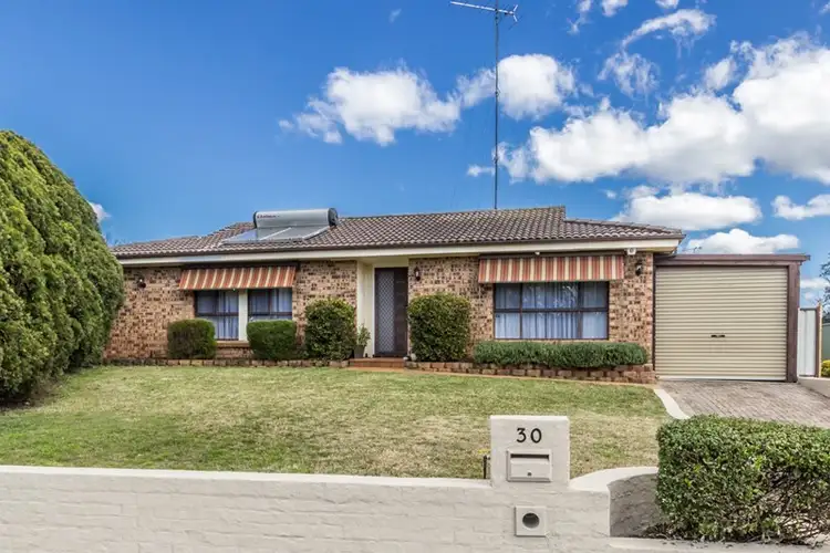 30 Griffiths Avenue, Mcgraths Hill NSW 2756