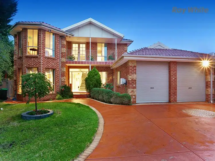 4 Cadrona Court, Hillside VIC 3037