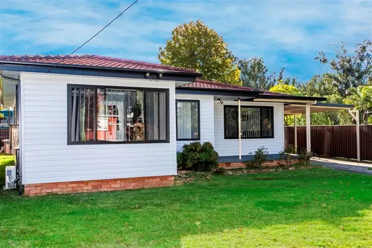 Third view of Homely house listing, 5 Campton Avenue, Cambridge Park NSW 2747