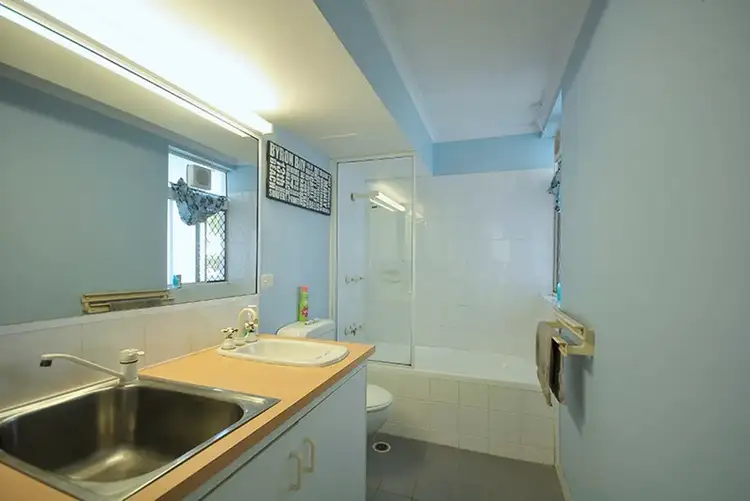 Seventh view of Homely unit listing, 6/20 Ocean Street, Mermaid Beach QLD 4218