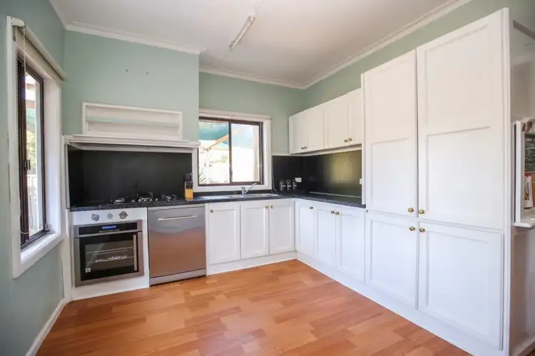 Second view of Homely house listing, 7 Westcliffs Crescent, Red Cliffs VIC 3496