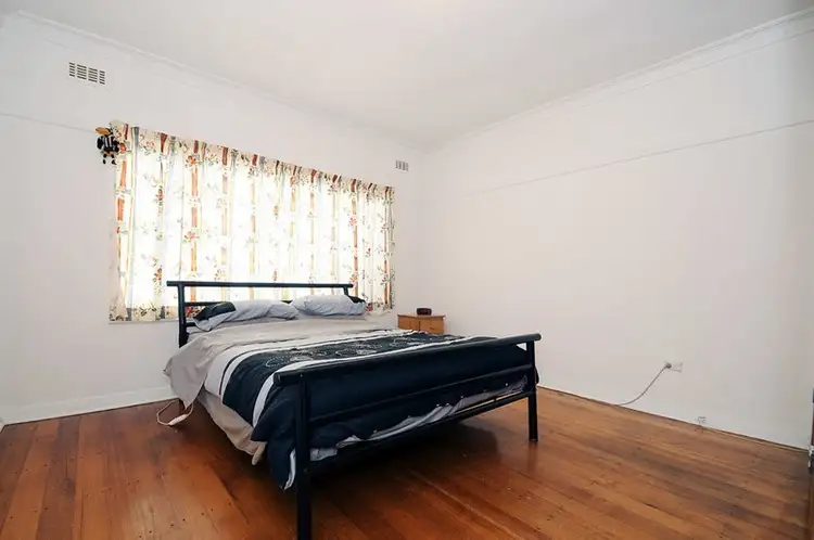 Fourth view of Homely house listing, 52 Keith Avenue, Edithvale VIC 3196