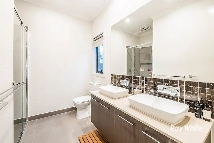 Seventh view of Homely house listing, 3 Aphrodite Way, Cranbourne West VIC 3977