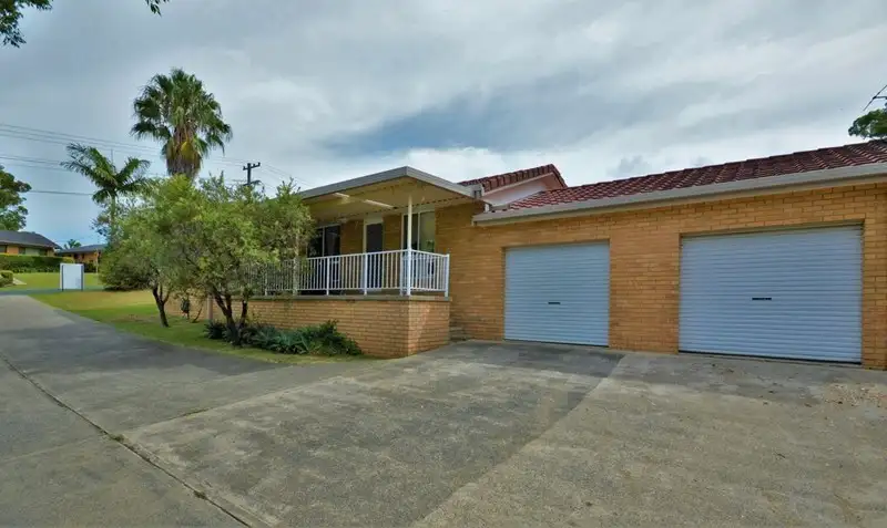 Main view of Homely villa listing, 1/30 Cavanba Road, Toormina NSW 2452