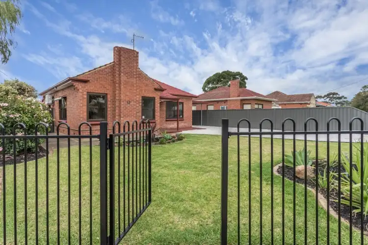 17 English Avenue, Clovelly Park SA 5042