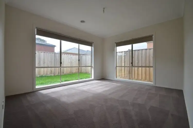 Fifth view of Homely house listing, 4 Tallulah Avenue, Doreen VIC 3754