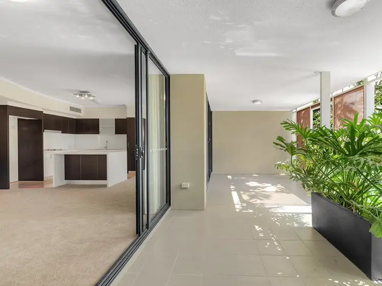 Main view of Homely apartment listing, 4/7 Helen Street, Teneriffe QLD 4005