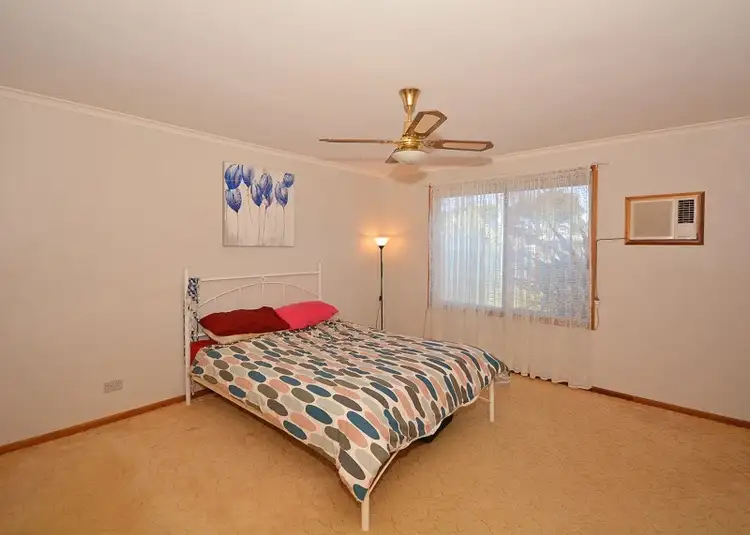 Fifth view of Homely house listing, 2 Kululu Crescent, Scarness QLD 4655