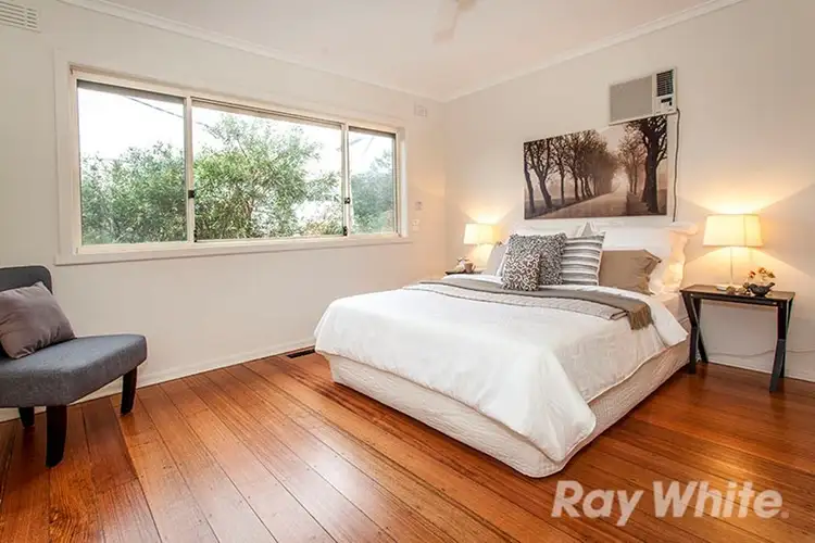 Sixth view of Homely house listing, 2 Allison Court, Vermont VIC 3133