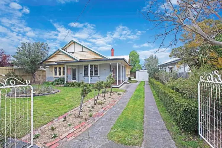 80 Mt Pleasant Road, Belmont VIC 3216