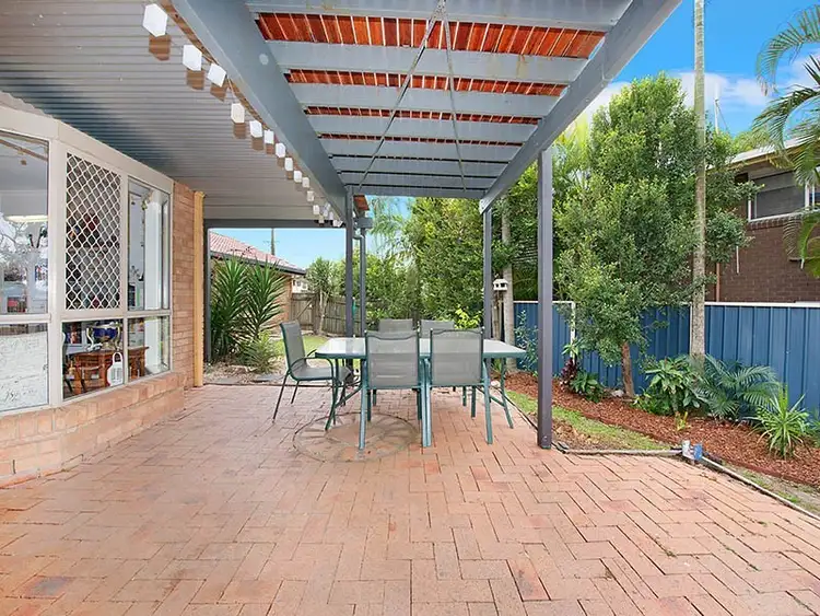 Sixth view of Homely house listing, 2 Lorinya Court, Battery Hill QLD 4551