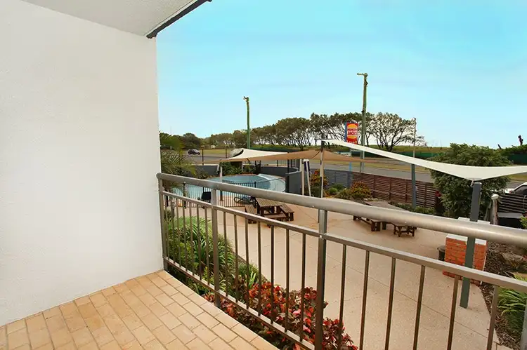 11/2 Maroubra Street, Maroochydore QLD 4558