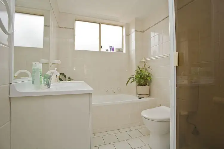 Fourth view of Homely apartment listing, 10/6-12 Mansfield Avenue, Caringbah NSW 2229