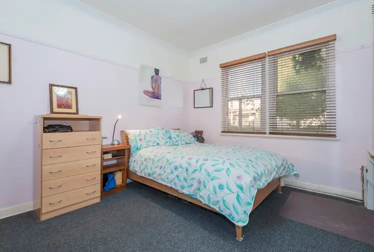 Fifth view of Homely house listing, 33 Gordon Grove, Preston VIC 3072