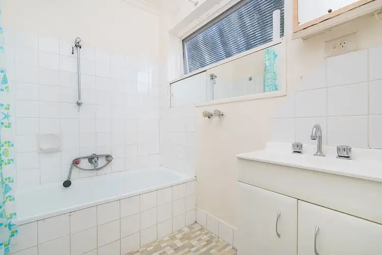 Sixth view of Homely apartment listing, 1/23 Genoa Street, Moorabbin VIC 3189