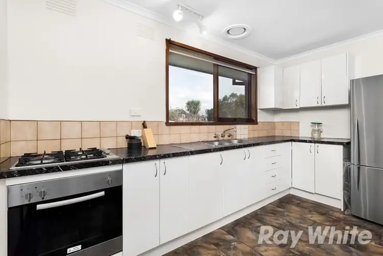 Fifth view of Homely house listing, 5 Pamela Court, Scoresby VIC 3179