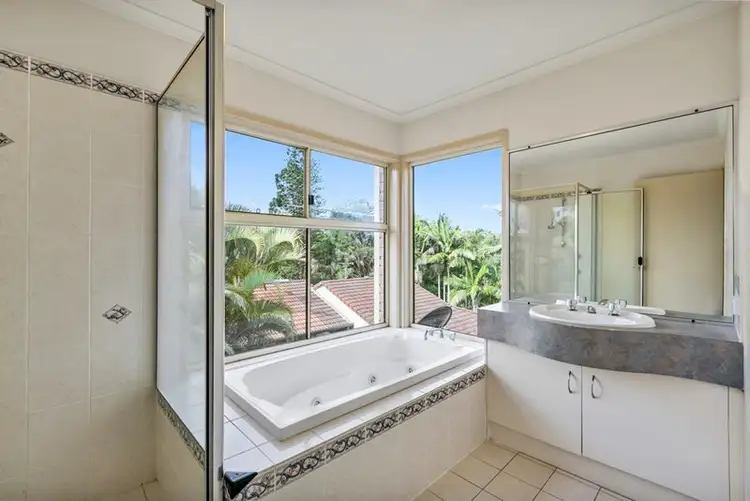 Sixth view of Homely house listing, 5 Edelsten Court, Carrara QLD 4211