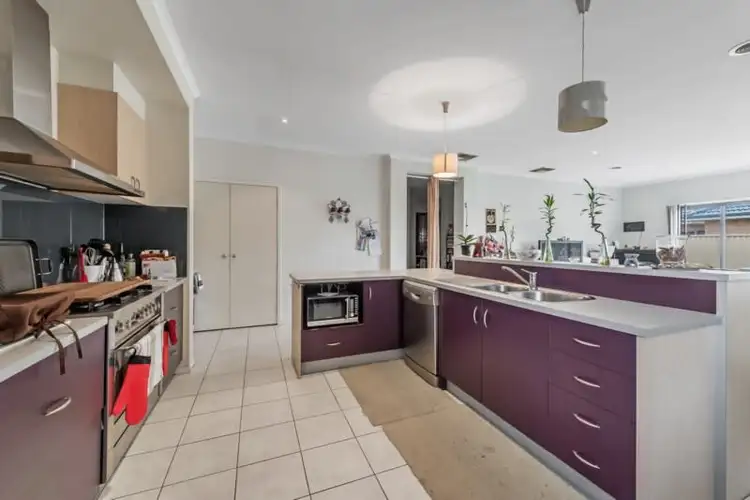 Seventh view of Homely house listing, 6 Deepdene Street, Caroline Springs VIC 3023