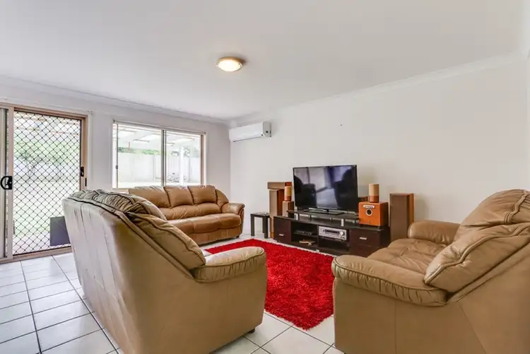 Main view of Homely house listing, 8 Lyrebird Close, Doolandella QLD 4077