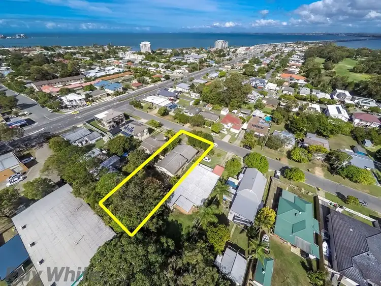 6 Rogers Road, Clontarf QLD 4019