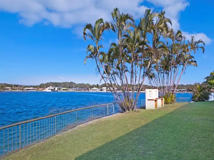 88 Parnki Parade, Palm Beach QLD 4221
