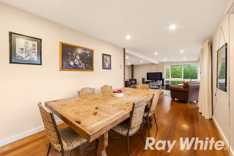 Fifth view of Homely house listing, 4 Russ Court, Wantirna South VIC 3152