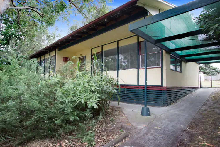 33 Coolgardie Street, Frankston North VIC 3200