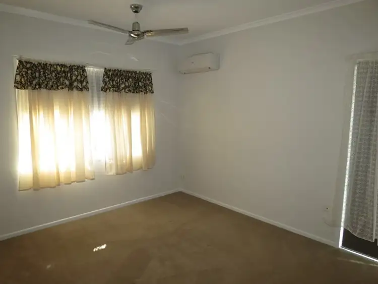 Seventh view of Homely house listing, 6 Andrea Place, Emerald QLD 4720
