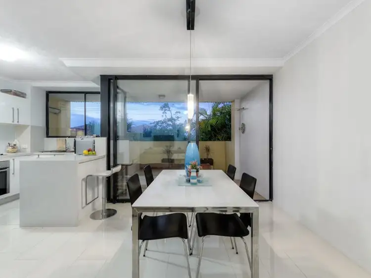 Main view of Homely apartment listing, 5/336 Boundary Street, Spring Hill QLD 4000