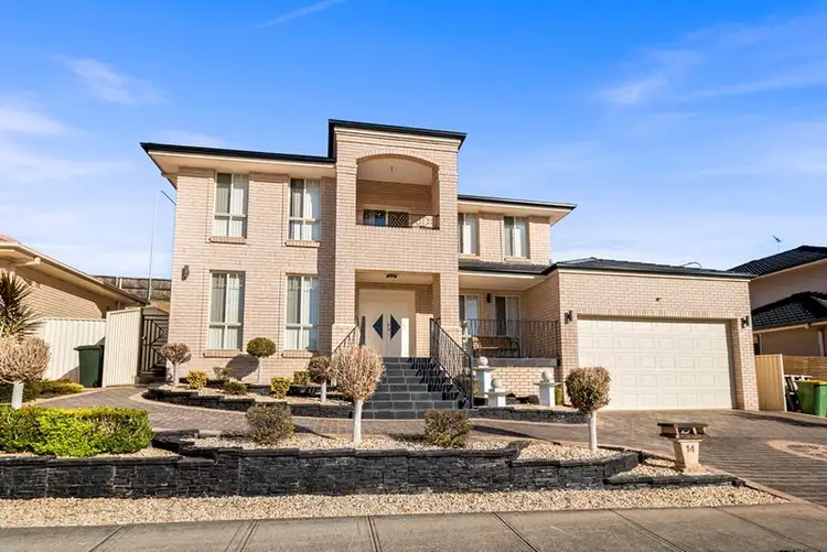 14 Kiernan Crescent, Abbotsbury NSW 2176