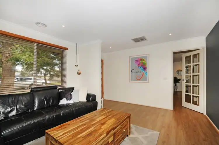 11 Calwell Court, Skye VIC 3977