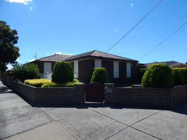 1 Mackenzie Street, Reservoir VIC 3073
