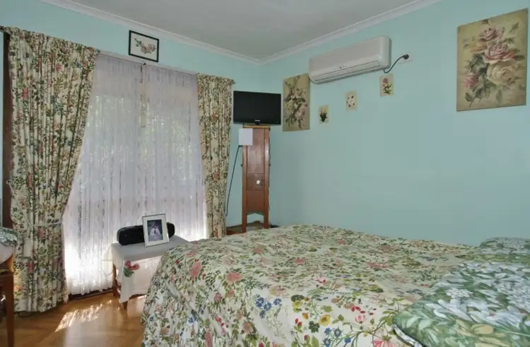 Sixth view of Homely house listing, 33 Dairy Flat Road, Heathcote VIC 3523