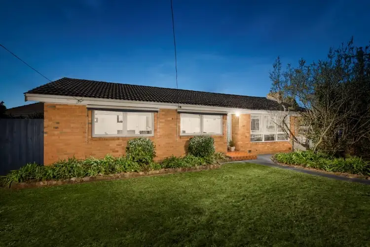 42 Rowson Street, Boronia VIC 3155