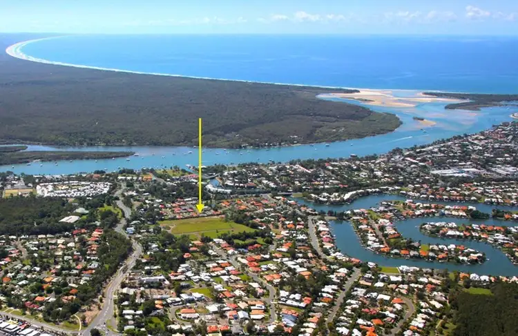 1 Wave Avenue, Noosaville QLD 4566