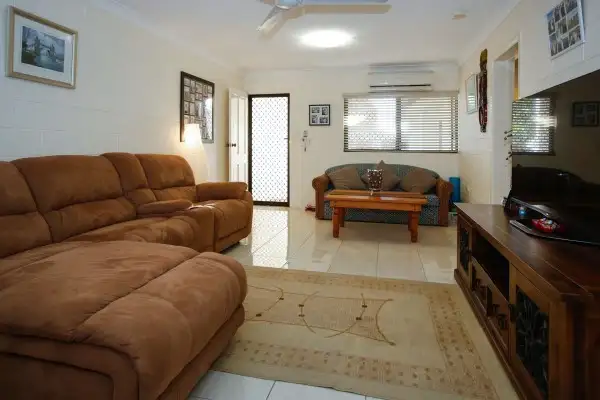 Fourth view of Homely unit listing, 2/185 Thuringowa Drive, Kirwan QLD 4817