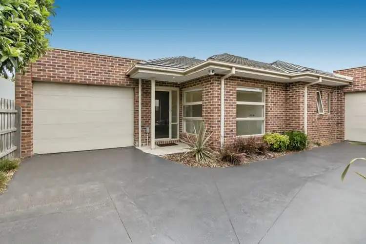 4/5 Wood Street, Mornington VIC 3931