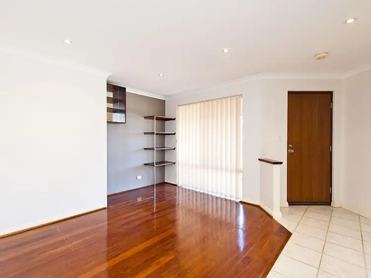 Fifth view of Homely house listing, 5 Nevis Court, Caversham WA 6055