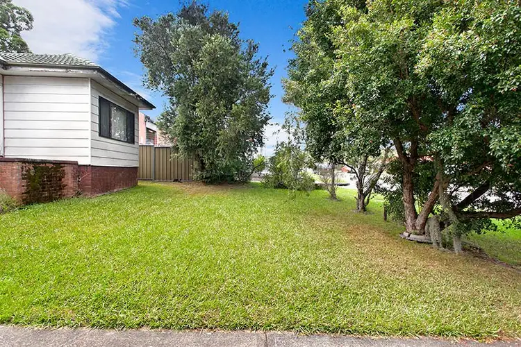 Seventh view of Homely house listing, 38 Hopetoun Street, Oak Flats NSW 2529