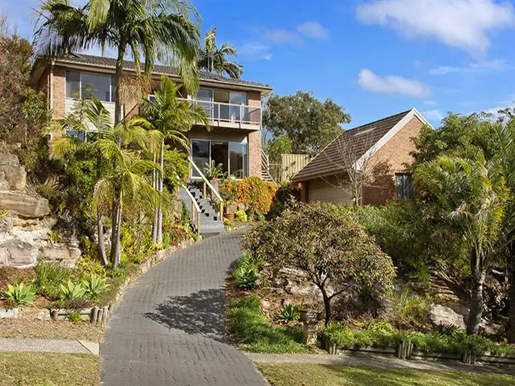 10 Belbowrie Close, Bangor NSW 2234