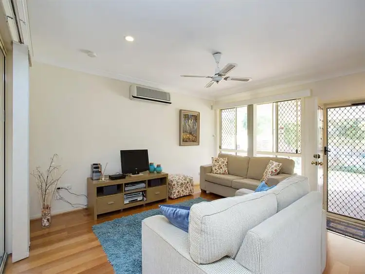 Second view of Homely other listing, 2/17 William Street, Southport QLD 4215