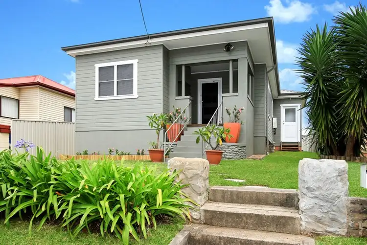 113 The Avenue, Mount Saint Thomas NSW 2500