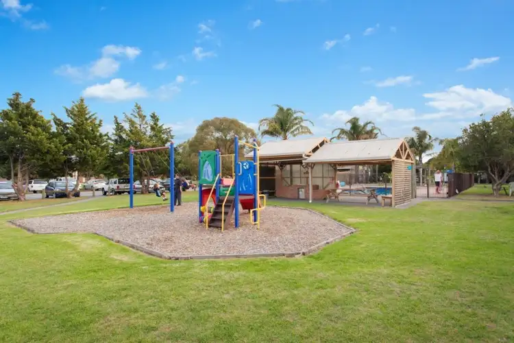 Fifth view of Homely unit listing, 112/100 Broadway, Bonbeach VIC 3196