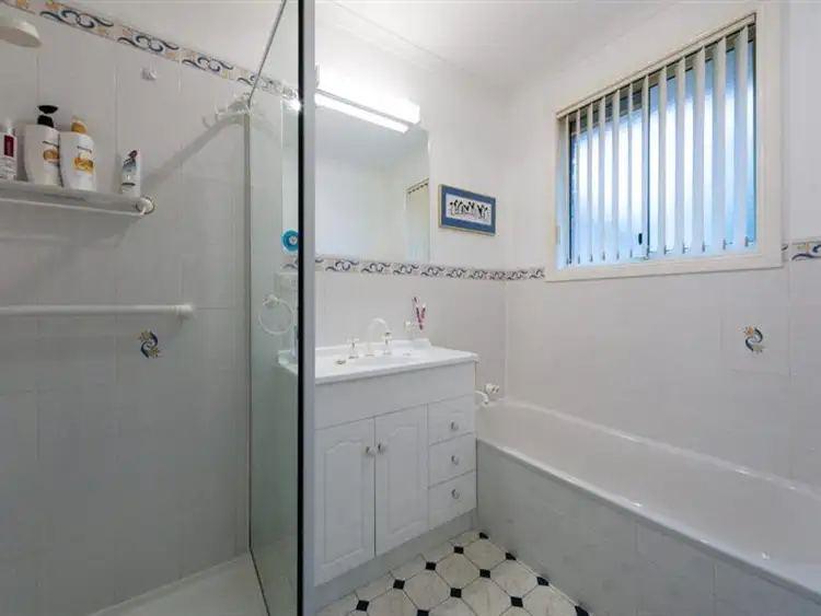 Sixth view of Homely villa listing, 2/179 Tranmere Road, Howrah TAS 7018