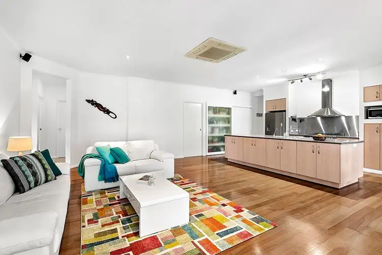 Fifth view of Homely house listing, 4 Pinbarren Place, Yugar QLD 4520