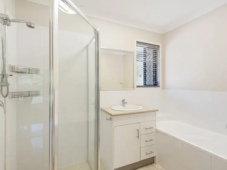 Fifth view of Homely house listing, 2 Astro Court, Slacks Creek QLD 4127
