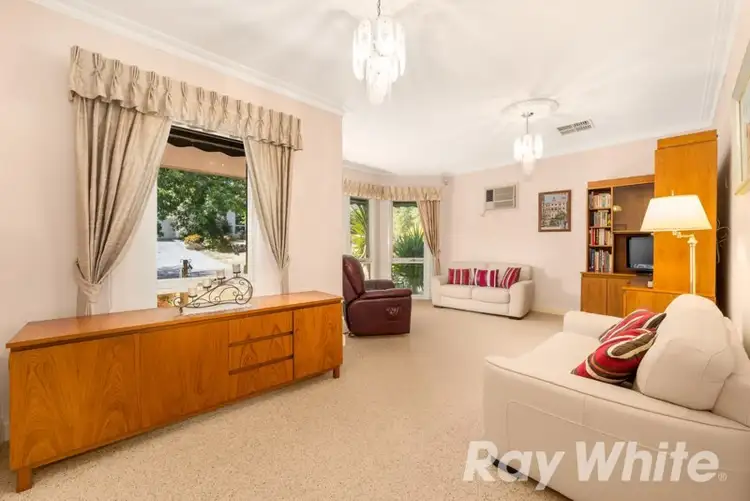 Seventh view of Homely house listing, 8 Walter Withers Court, Viewbank VIC 3084