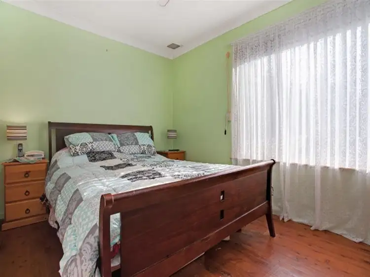 Fifth view of Homely house listing, 1 Tripp Close, Thornton NSW 2322