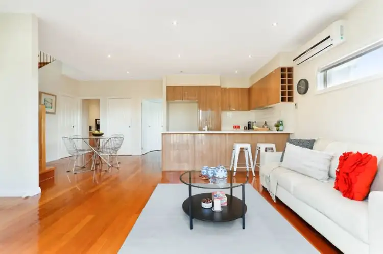Third view of Homely townhouse listing, 2/923 Pascoe Vale Road, Glenroy VIC 3046